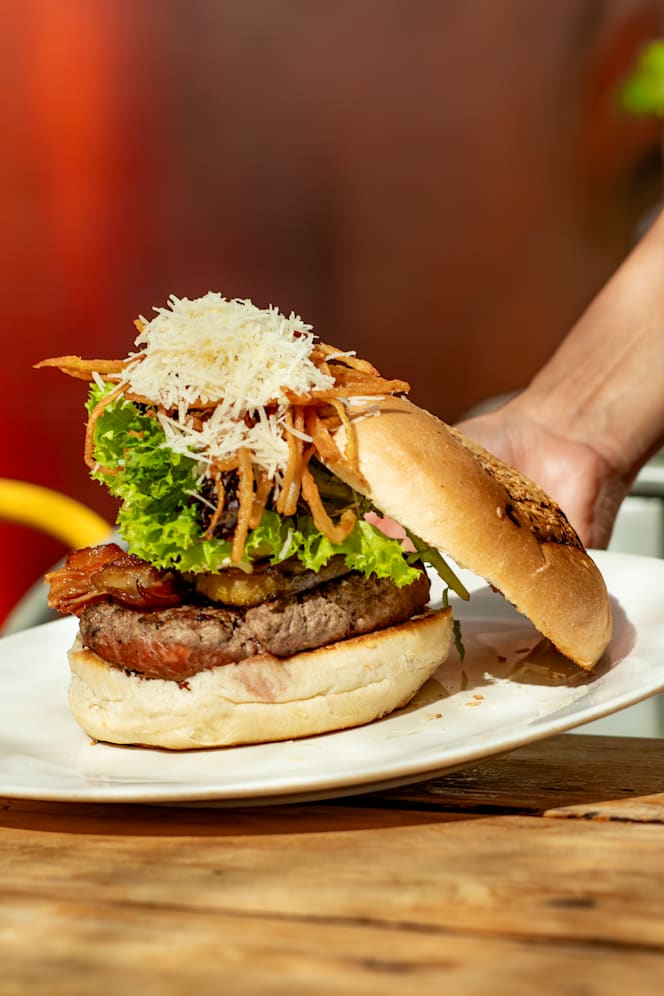 A Mano Gin&Burgers Bcn - 4