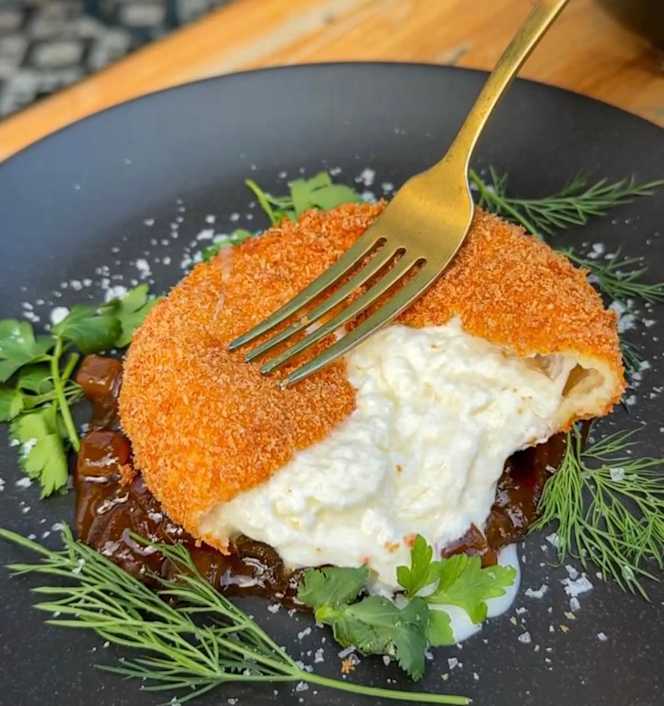 Schnitzel Heaven- Victoria Park - 6