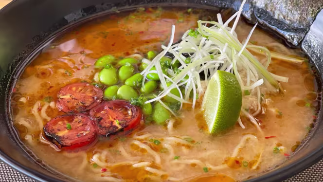 Chirashi Sushi & Ramen - Miraflores - 6