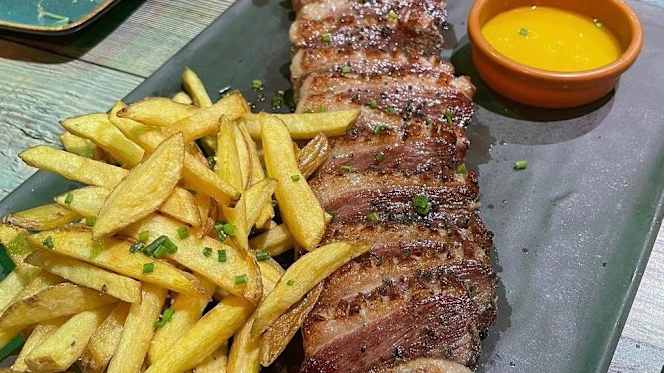 Único Gastrobar Sevilla - 1