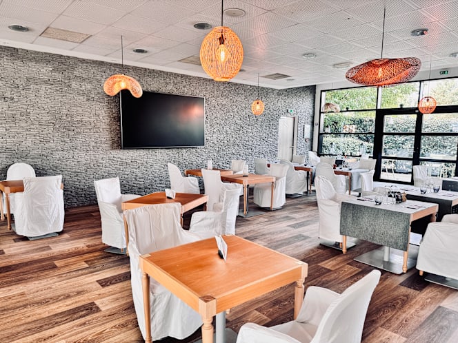 Restaurant le Double V - Hôtel Best Western - 9