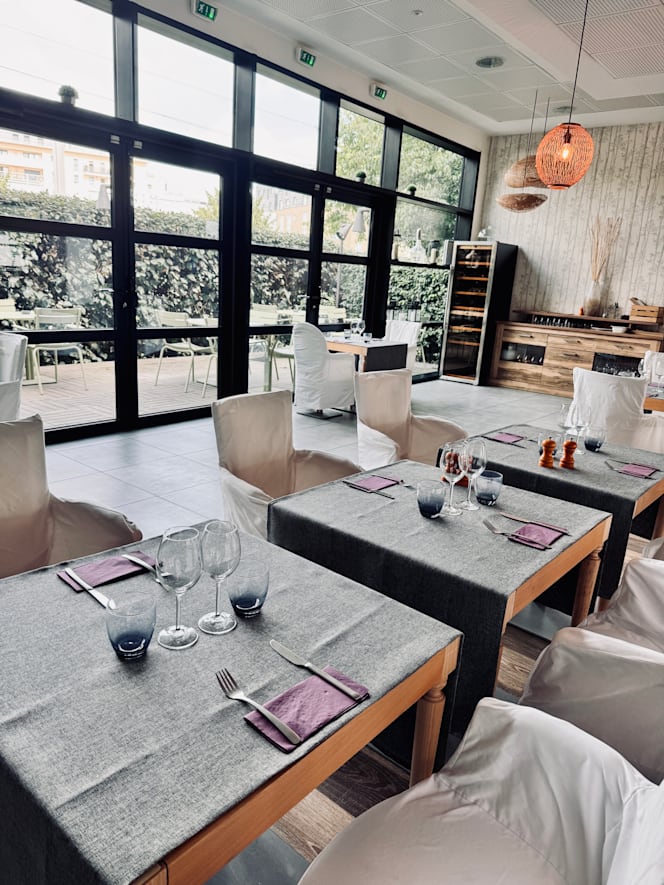 Restaurant le Double V - Hôtel Best Western - 7