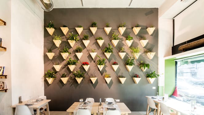 Light Sushi Restaurant - 7