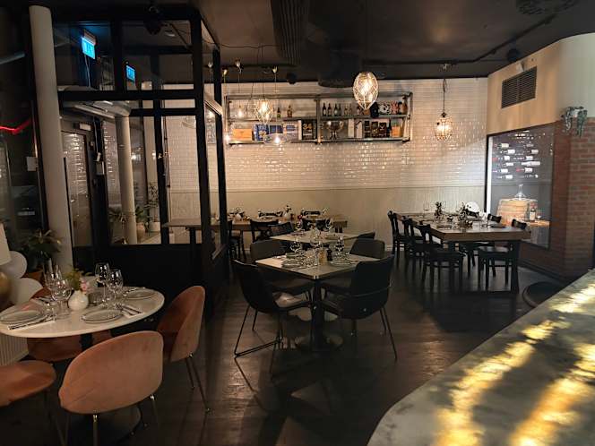 Riva Bistro - 3