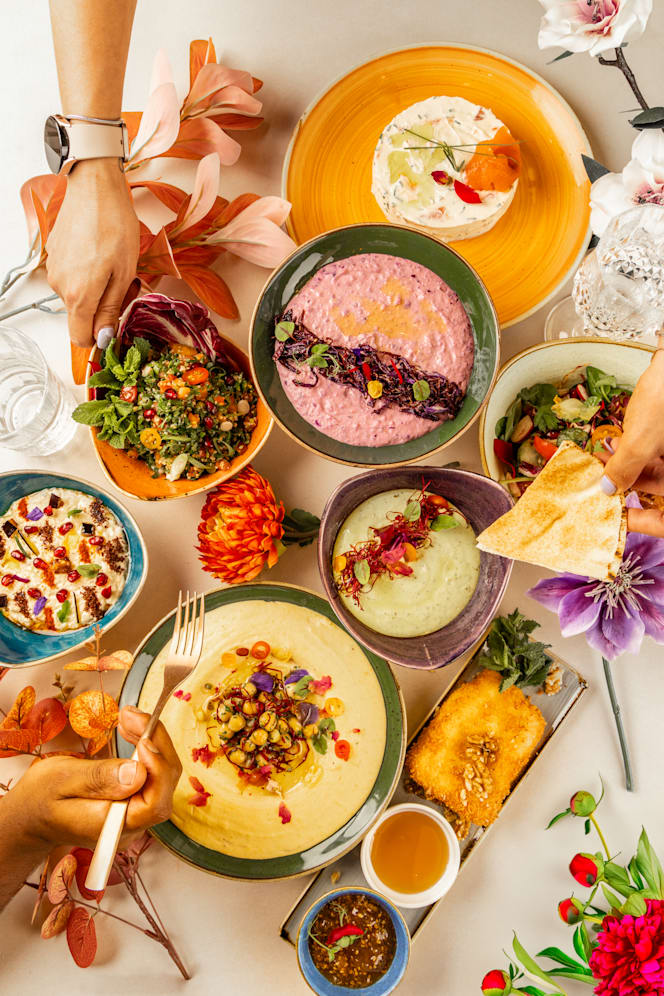 Litani Mezza Bar - 6