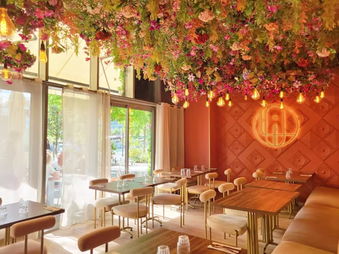 Litani Mezza Bar - 9