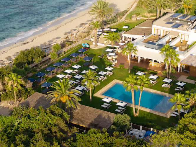 Gecko Beach Club - 8