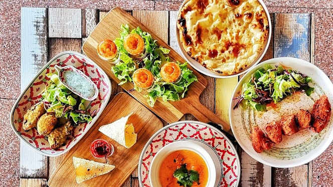 Taj Tandoor Authentic Taste Of India - 0
