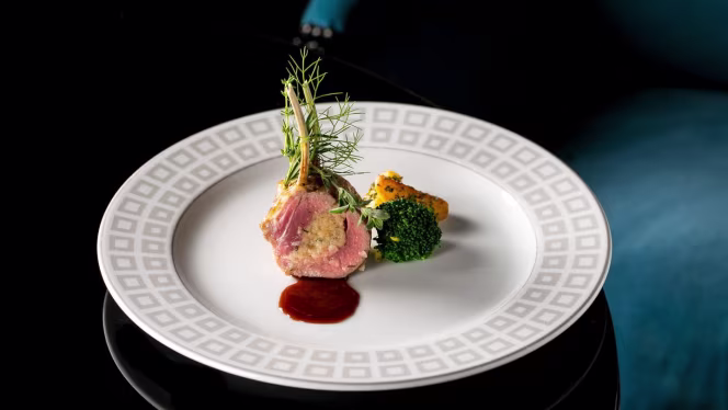 Lumen, Cocktails & Cuisine - 7