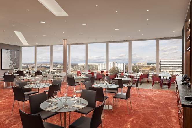Hilton Zurich, Restaurant-Bar Horizon10 - 0