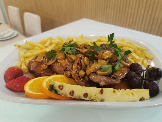 White Bistro - 9