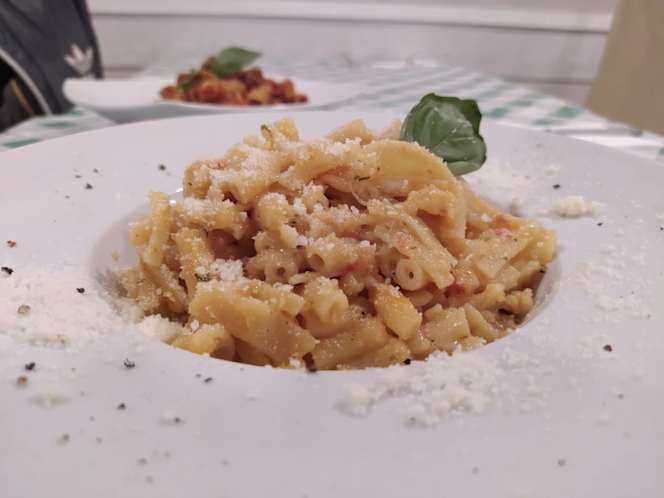 Oinè  trattoria italiana - 7