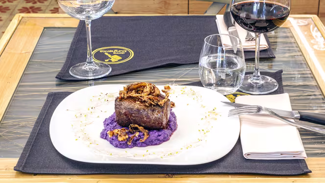 Donna Burgherita - 1