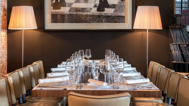 Flow Restaurant & Bar - 6