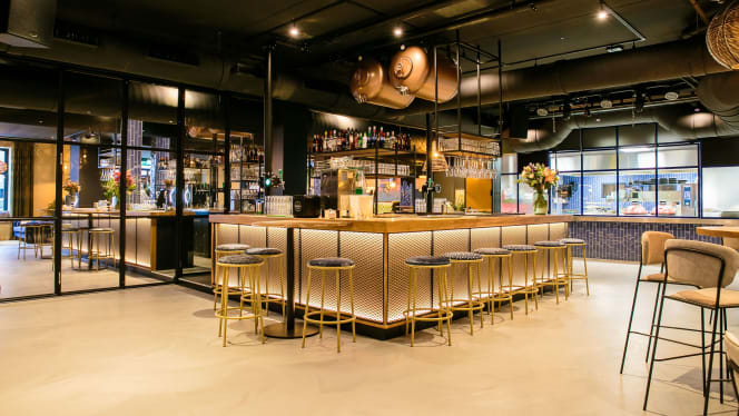 Grand-Café Restaurant De Ooievaar - 2