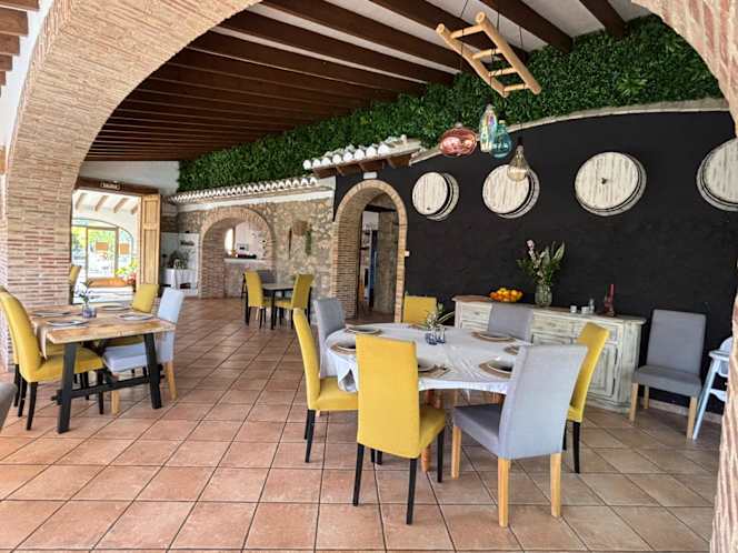 Bellavista Gastro Bar - 1