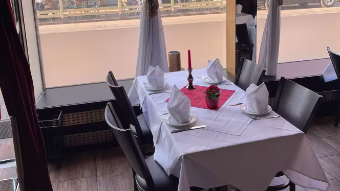 Indisches Restaurant Bollywood - 5