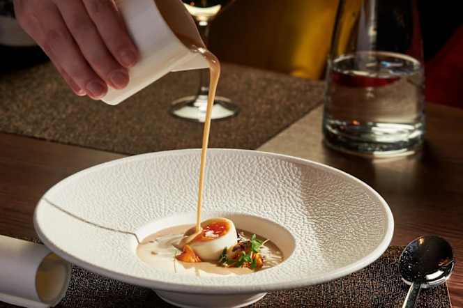 Signature Restaurant at Clarion Café - 1