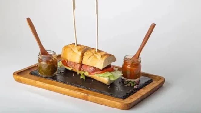 Típico Asador Argentino - 1