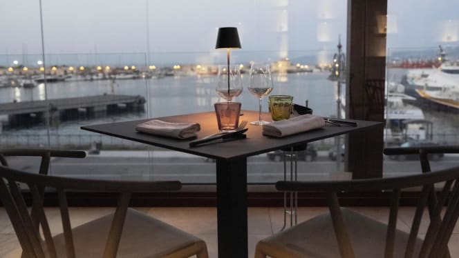 Petit Restaurant - 6