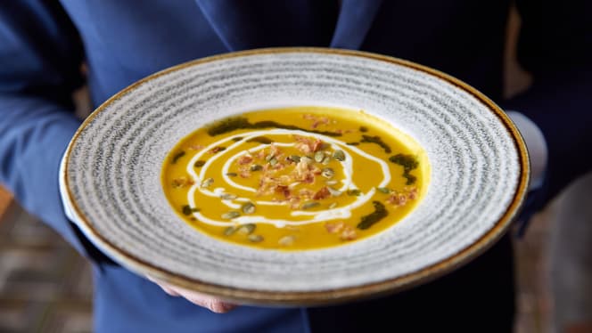 Aviator Sports Bar & Restaurant - 3