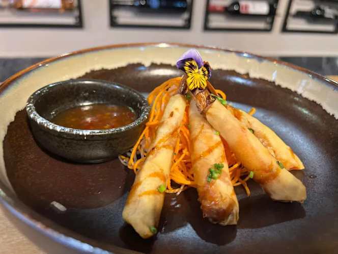 Yukai Sushi Restaurant - 1