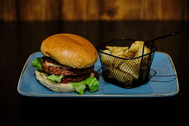 Double Out Pub - 6