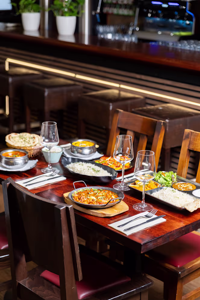 Thali - Authentisches Indisches Restaurant - 0