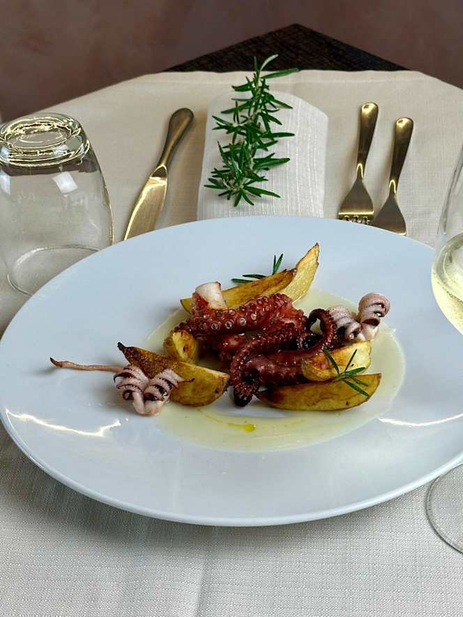 Iannetta Restaurant - 8