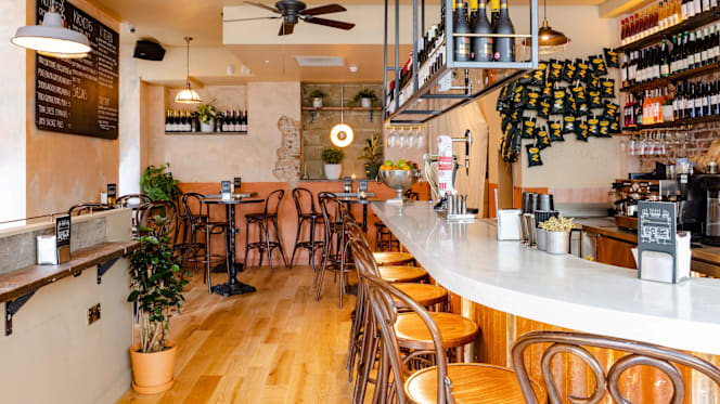 Bar Kroketa - St. Christopher’s Place - 7