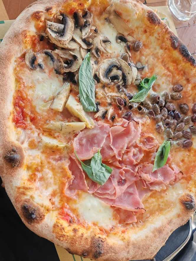 Ruràl Pizza - 7