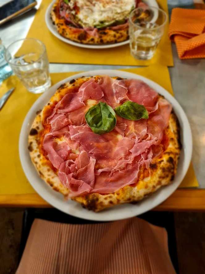Ruràl Pizza - 6