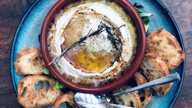 Les Deux Colombes - 3