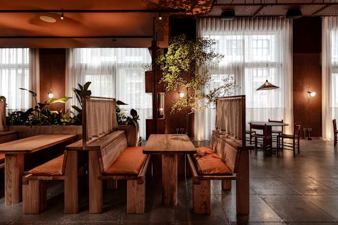 Ara Restaurant - 2