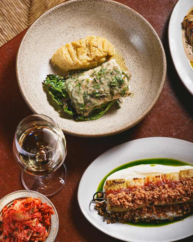 Ara Restaurant - 1