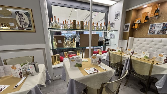 HB Lunch & Dinner - 6