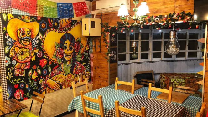 Tété's Burritos - 0