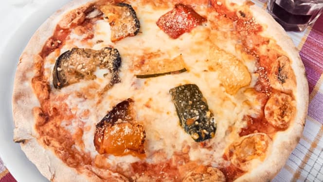 Trattoria Pizzeria Luzzi dal 1945 - 8