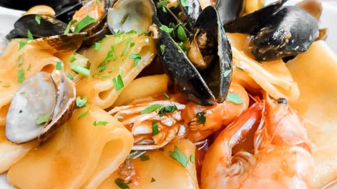 Trattoria Pizzeria Luzzi dal 1945 - 5