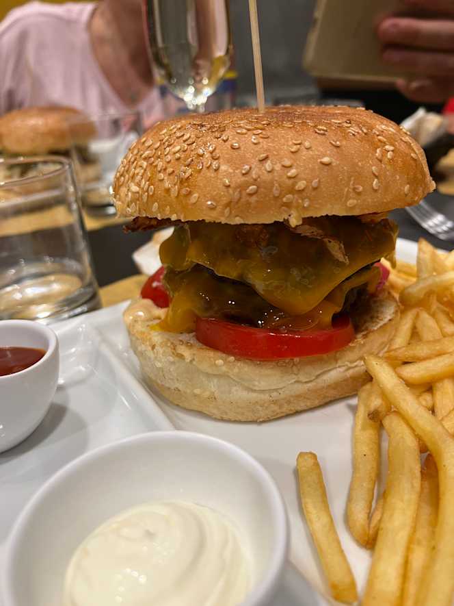 EuroBurger Bistrot - 1