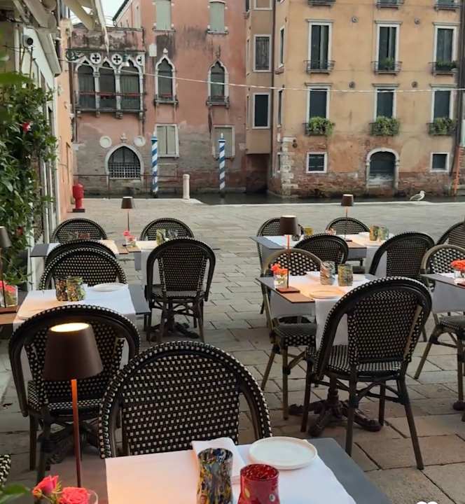 Raro Restaurant Venice - 6