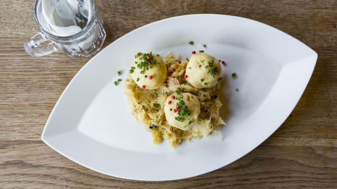 Heuriger Wieninger Stammersdorf - 1