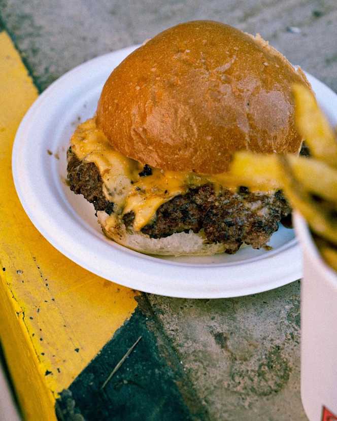 Antonia’s Burger Balmes - Barcelona - 3