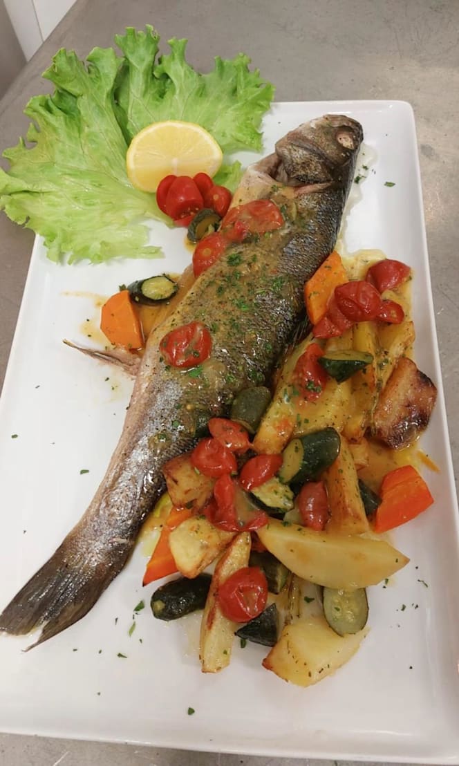 Combo Lounge Restaurant - 2