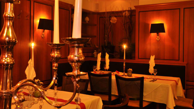 Candle Light Dinner - 6