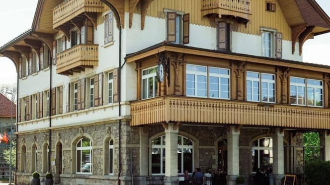 Taverna Hotel Restaurant - 1