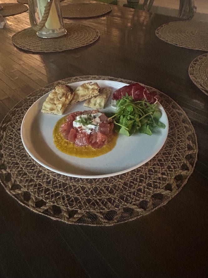 LA CAVA Food & Drink - 7