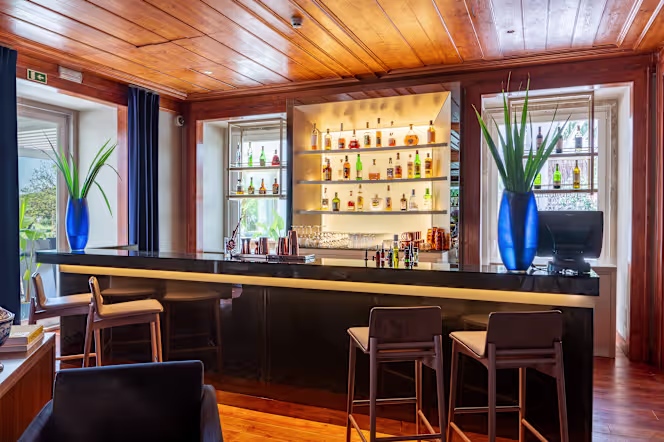 Kan.Jo Bar & Restaurant - 0