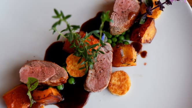 Romantik Hotel Hirschen - Wirtsstuben - 6