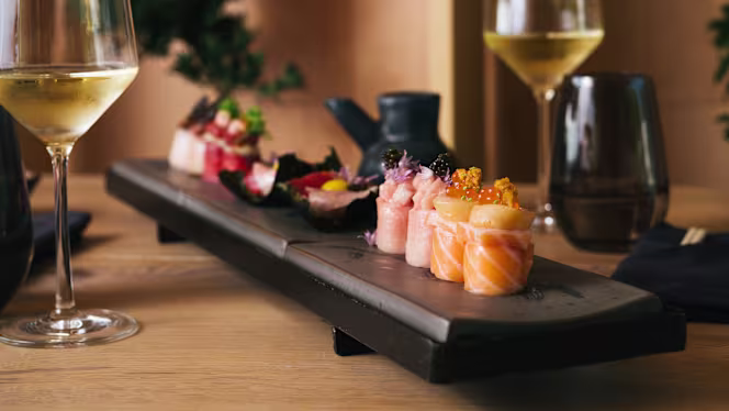 Romando Sushi Caffè - 1